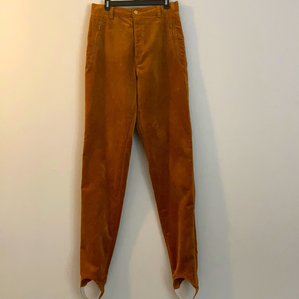 Crisca Classy Vintage Stirrup Velvet High Waisted Pants